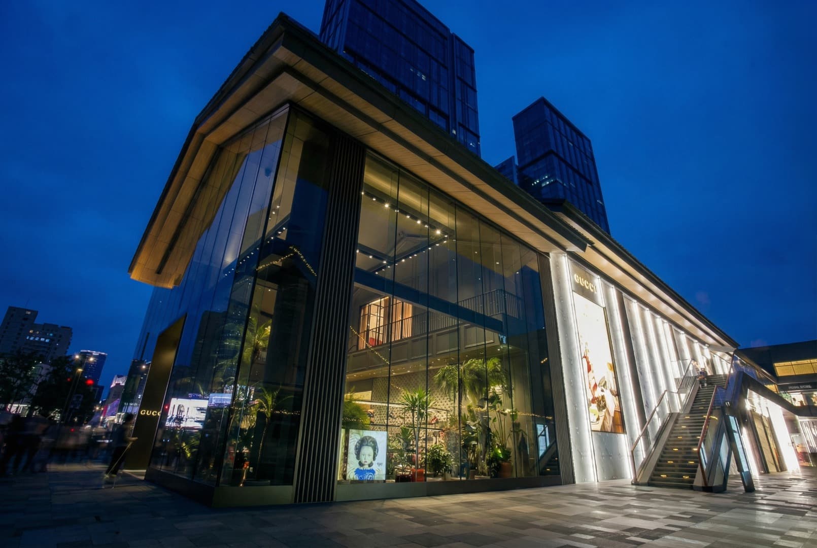 Gucci Flagship Store Daci