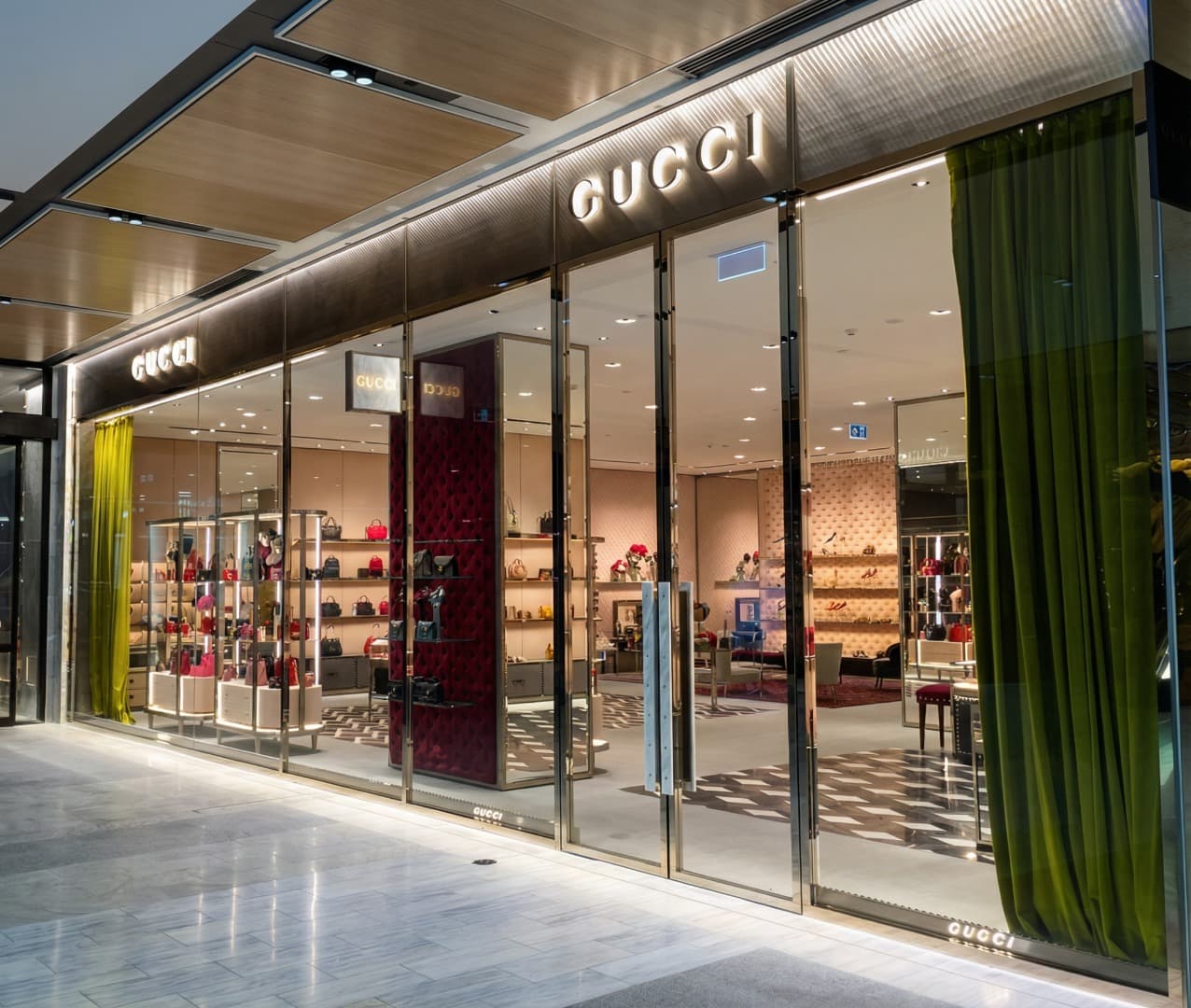 Melbourne Palace Hotel Gucci